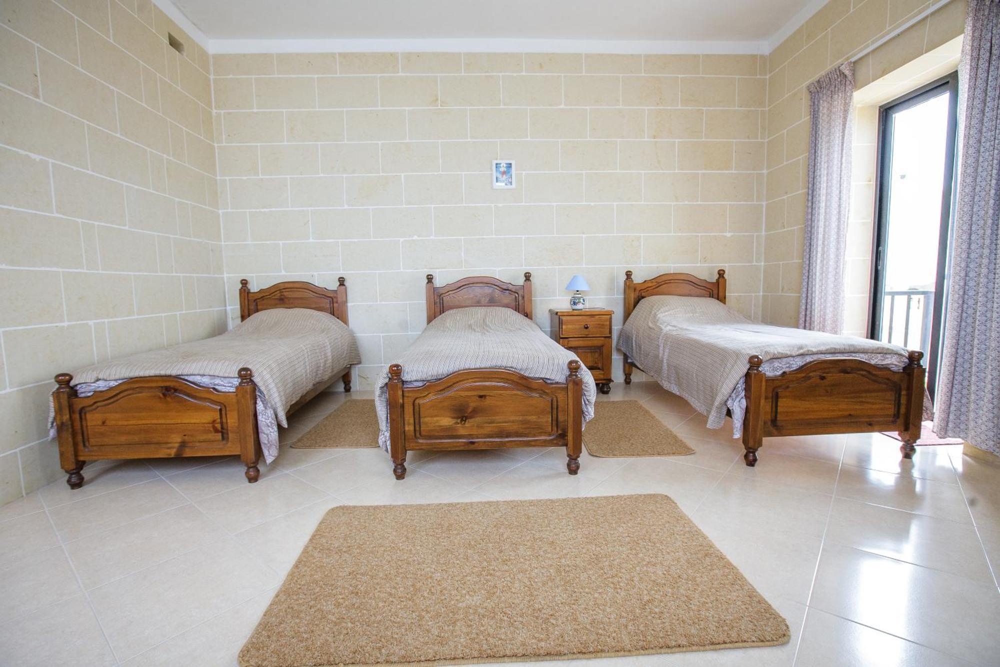 Hili Complex Apartman Zebbug  Szoba fotó